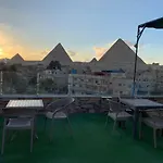 Happy View Pyramids Inn