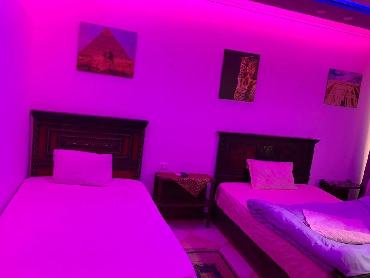 Hotel Happy View Pyramids *