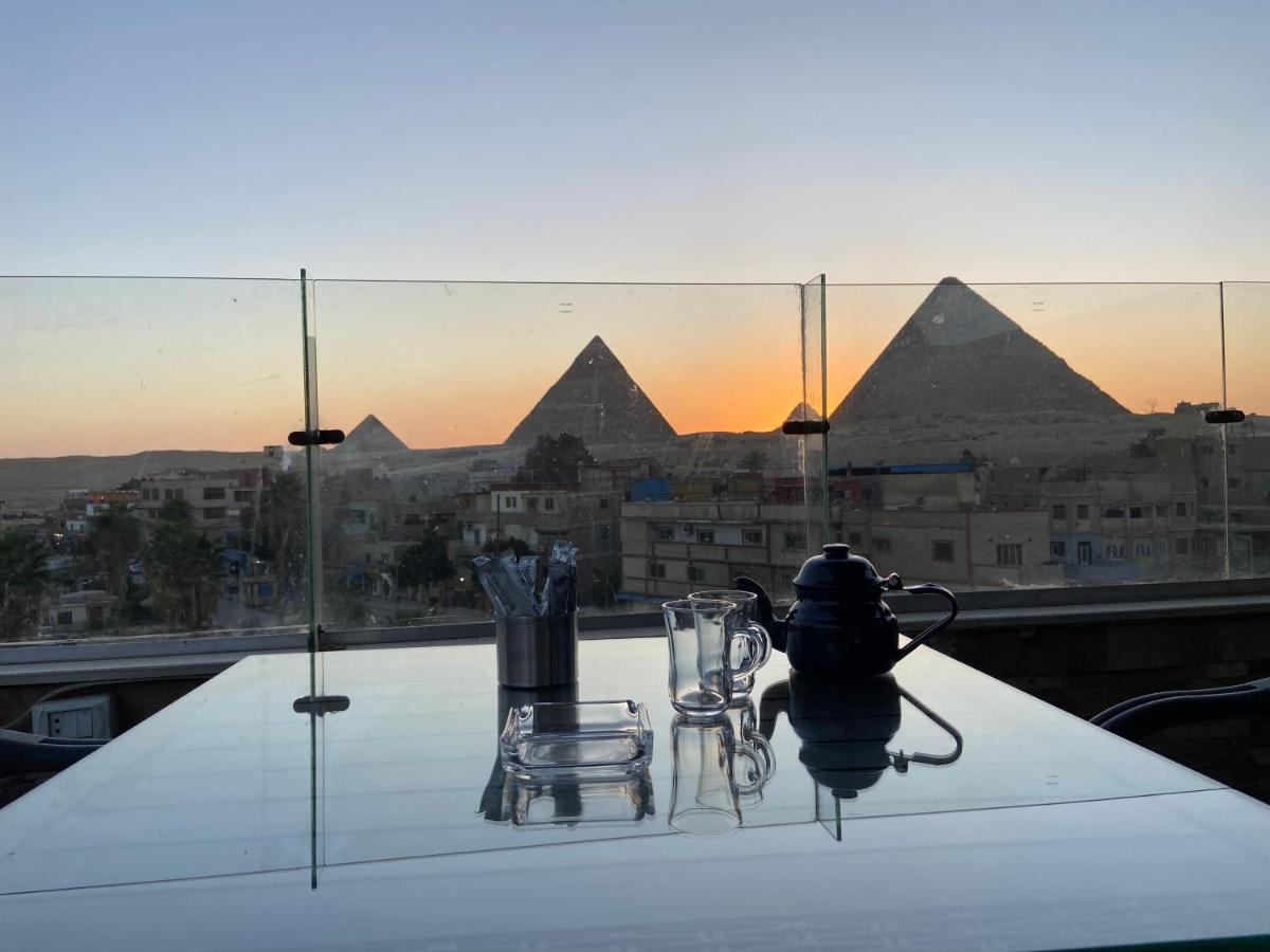 Hotel Happy View Pyramids